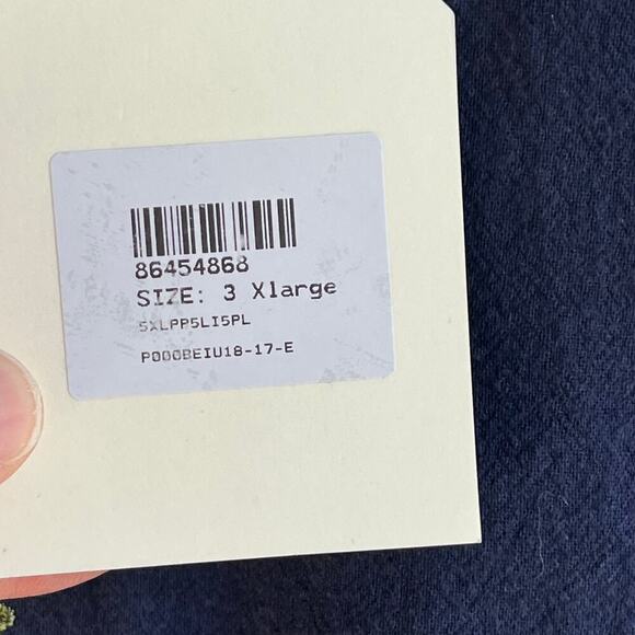 Cellabie Women's Navy Embroidered Linen Blend Top Size 3XL. NEW - Picture 7 of 11